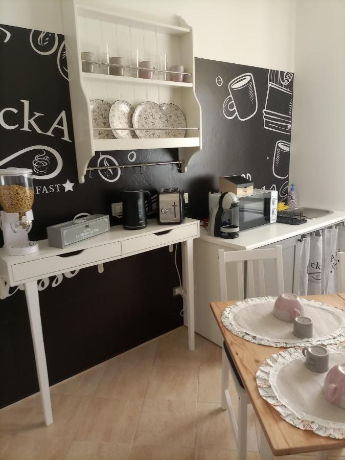 Amicka B&B Alghero Bagian luar foto
